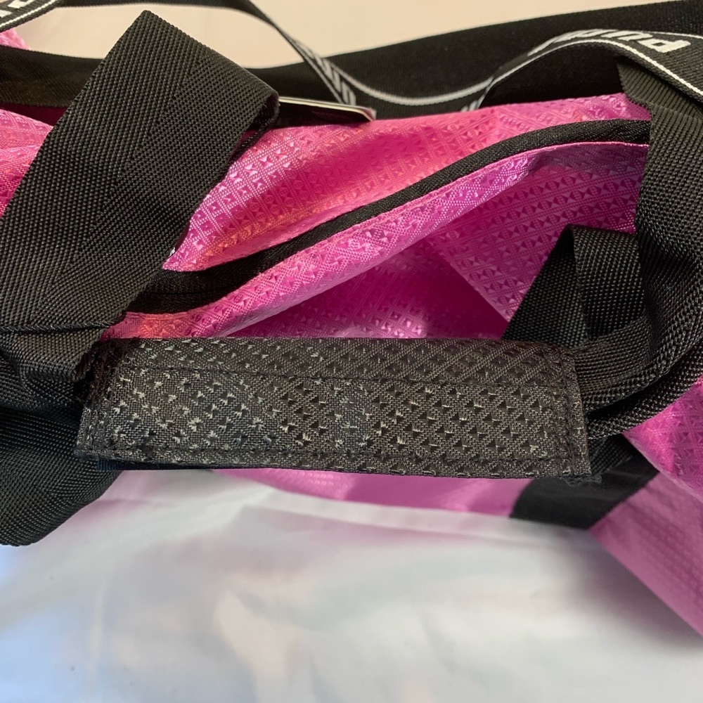 NWT PUMA Women’s Evercat Jolt Duffel Bag - Picture 9 of 13